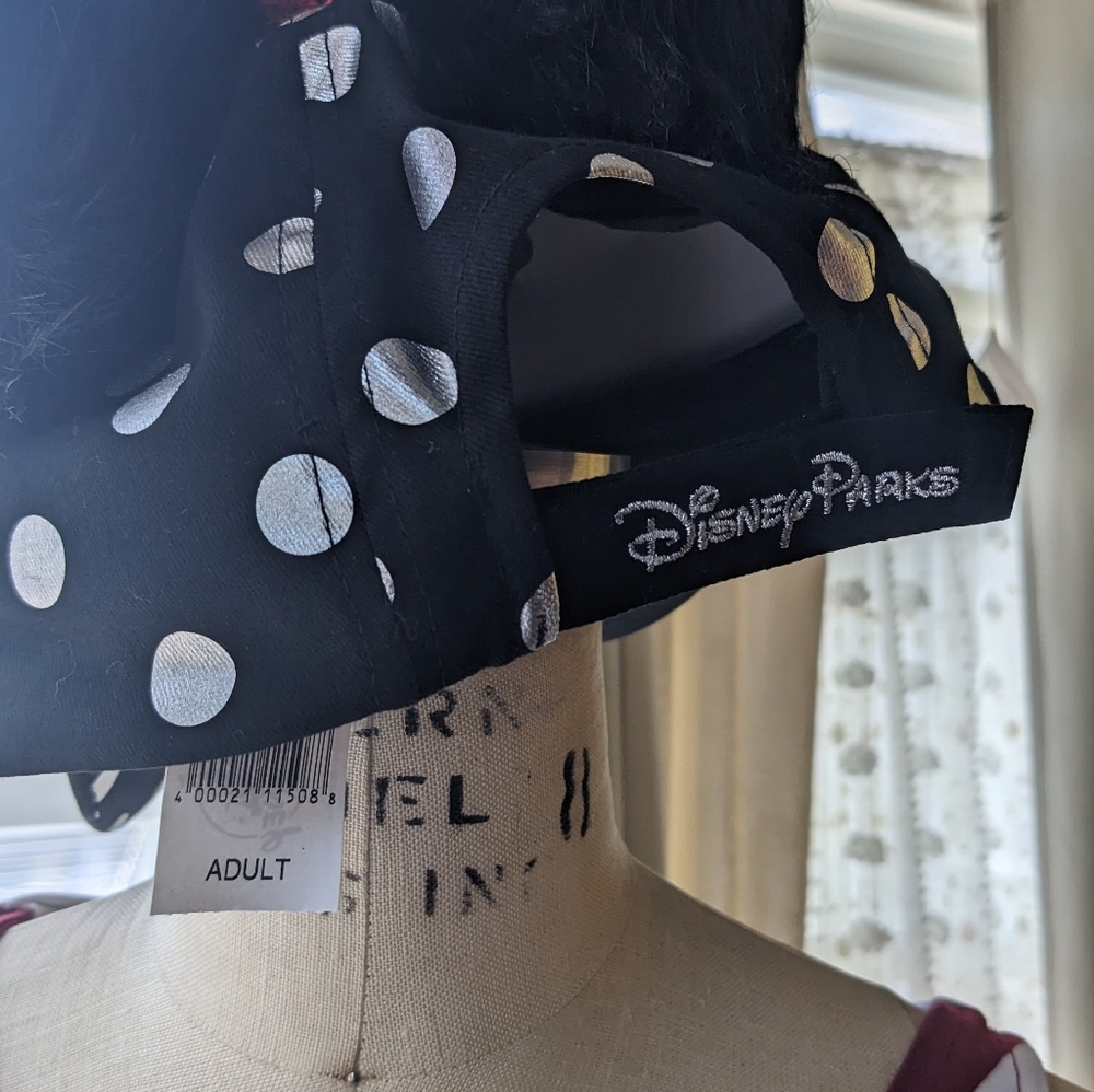 Disney Minnie Mouse Disney Park Bow Baseball cap NWT - Picture 2 of 5